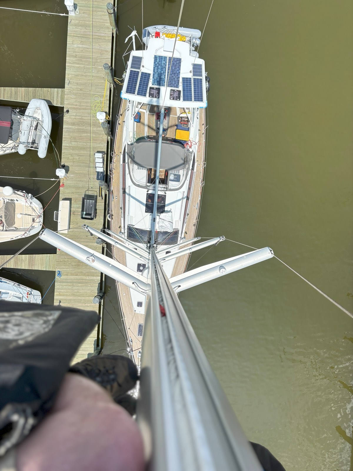 S/V Remedy, photo 2