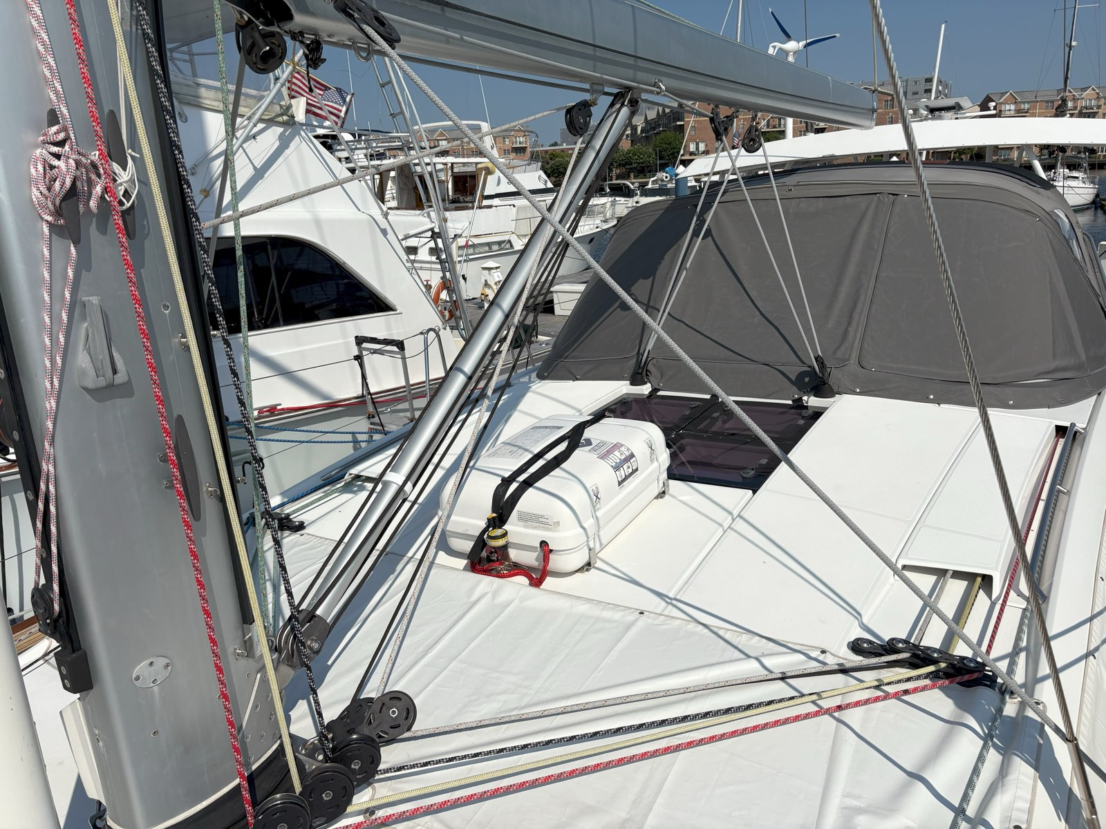 S/V Remedy, photo 20