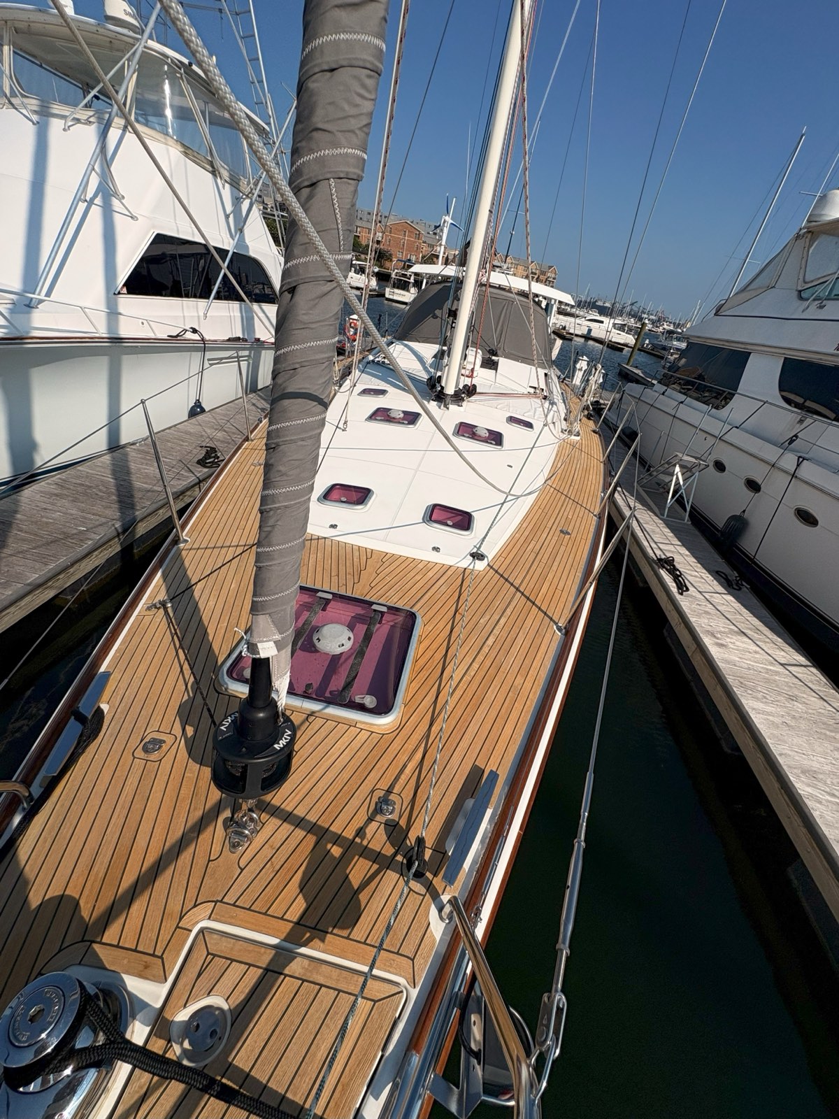 S/V Remedy, photo 28