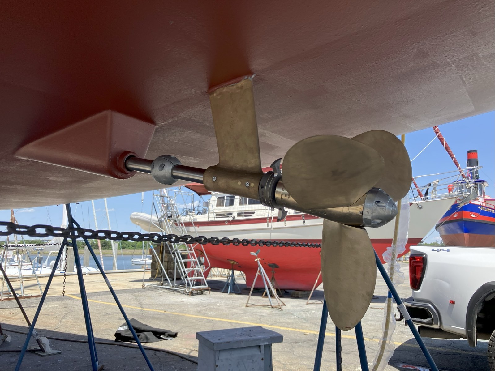 S/V Remedy, photo 31