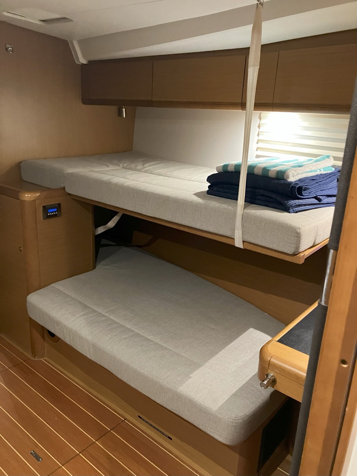 S/V Remedy, photo 34