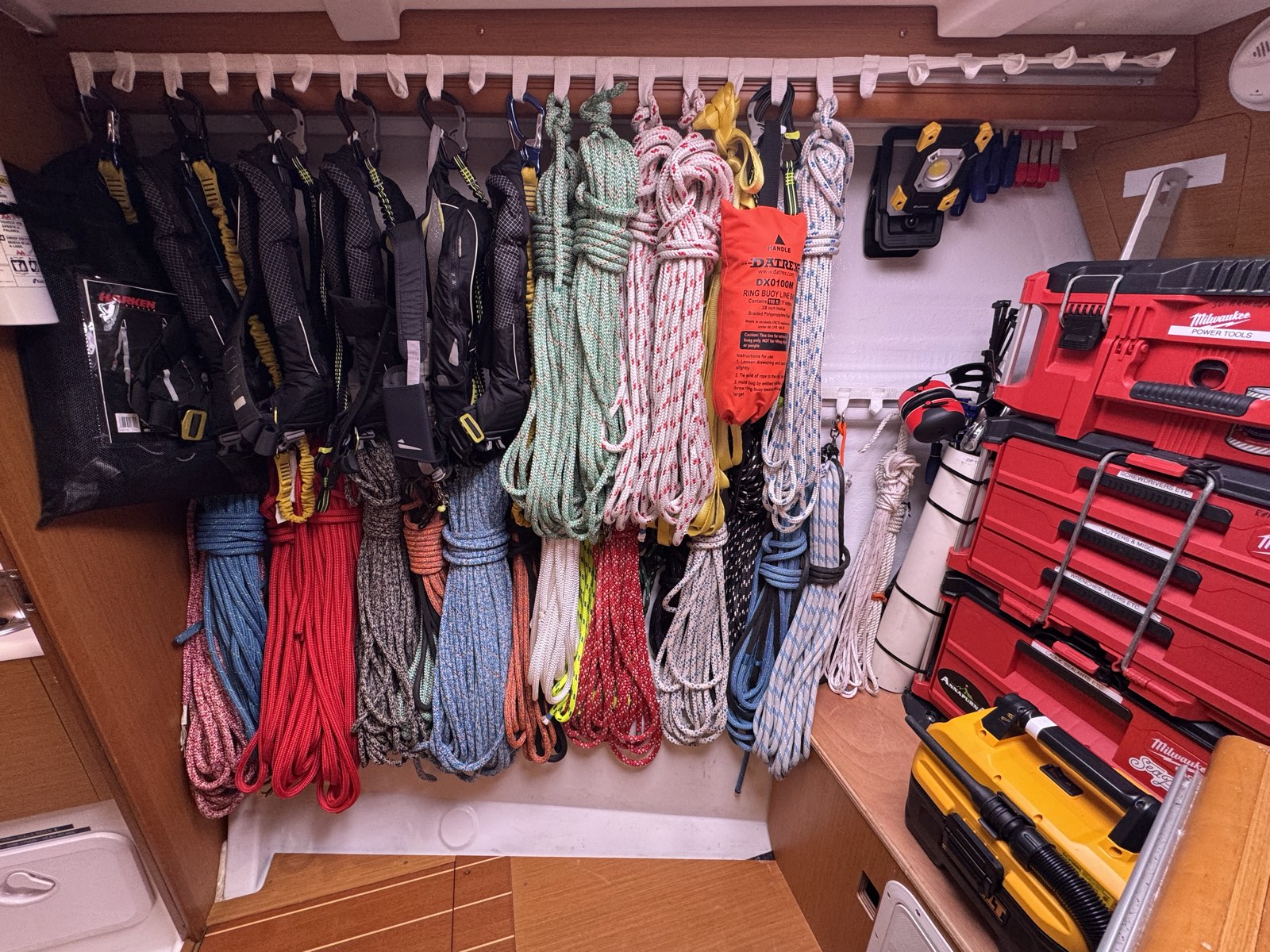 S/V Remedy, photo 106
